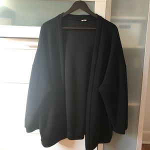 YesStyle Black Bubble Sleeve Cardigan